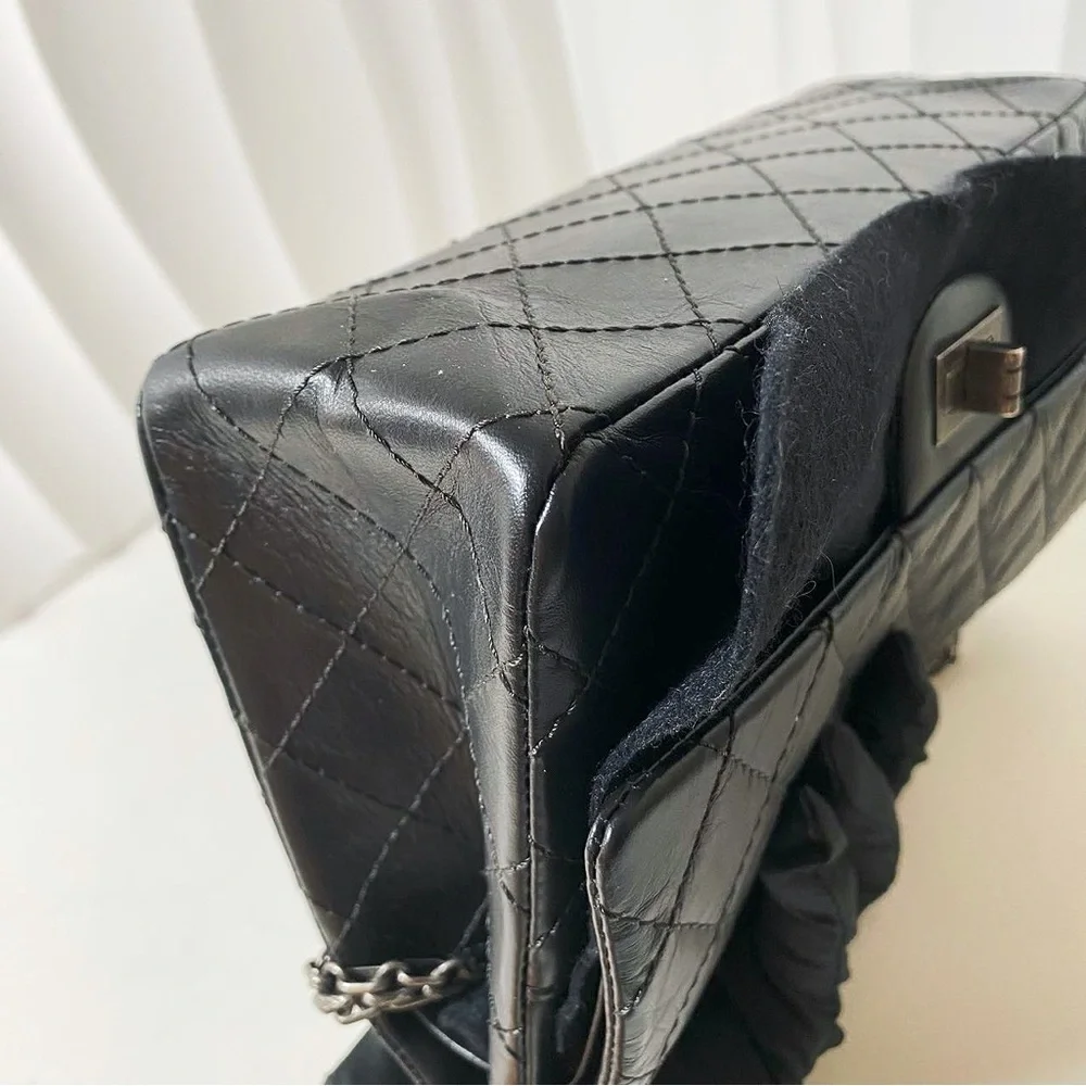 Chanel 2.55 Reissue Quilted Aged Black & Gunmetal Calfskin Flap Bag - Picture 12 of 12